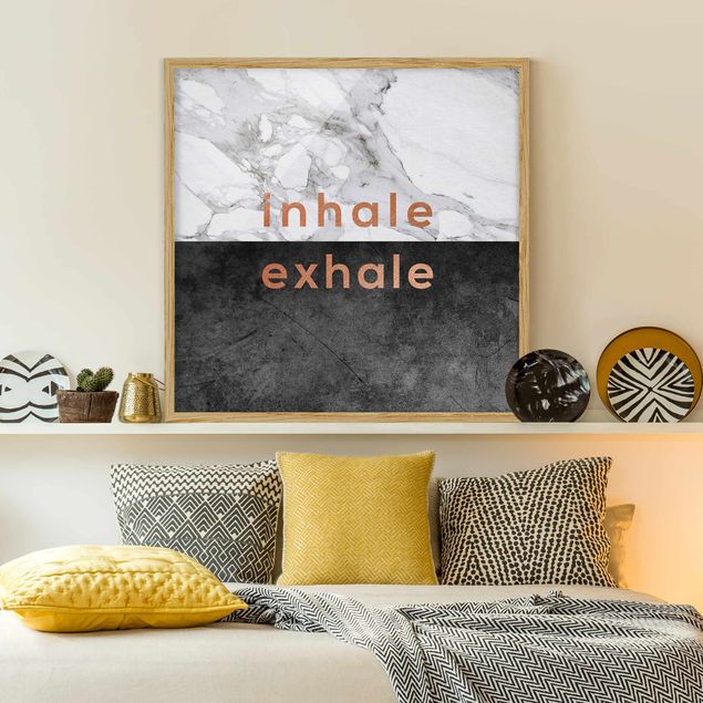 schwarz-weiß Bilder mit Rahmen Inhale Exhale Kupfer und Marmor