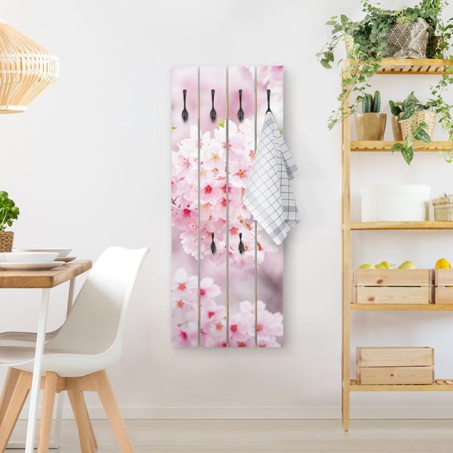 Garderobe in Holzoptik Japanische Kirschblüten
