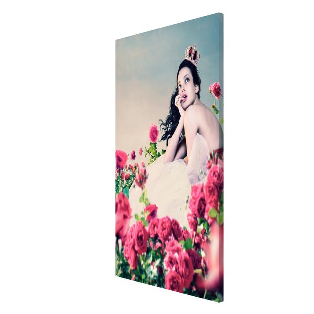 Wandbilder Floral Frau im Rosenfeld