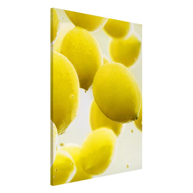 Küchen Deko Zitronen im Wasser