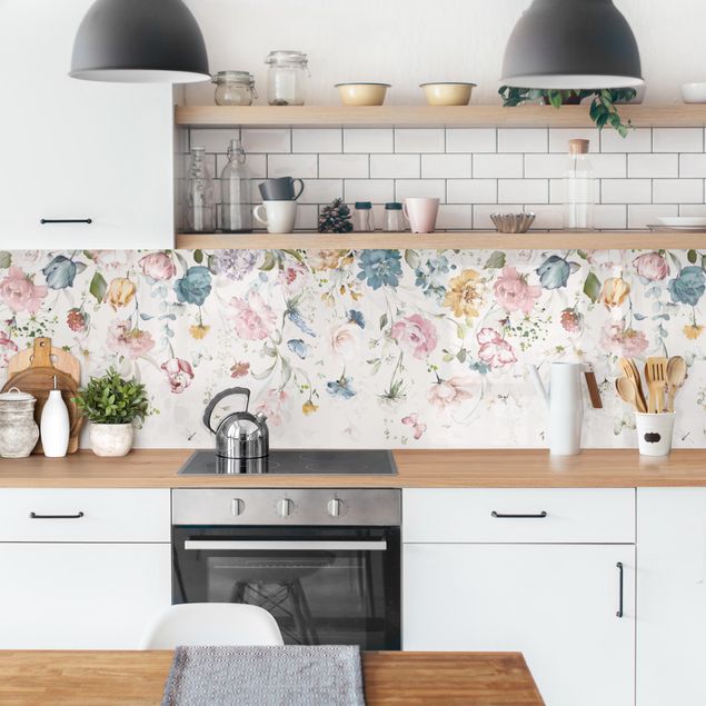 Glasrückwand Küche Rankende Blumen mit Schmetterlingen Aquarell