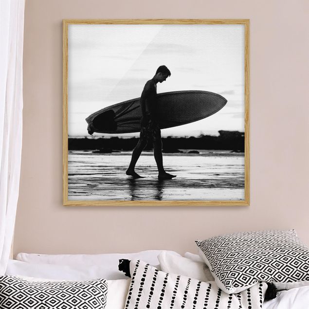 Gerahmte Bilder Strände Surferboy im Schattenprofil